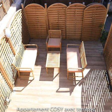 Appartement Cosy Avec Terrasse マルセイユ エクステリア 写真